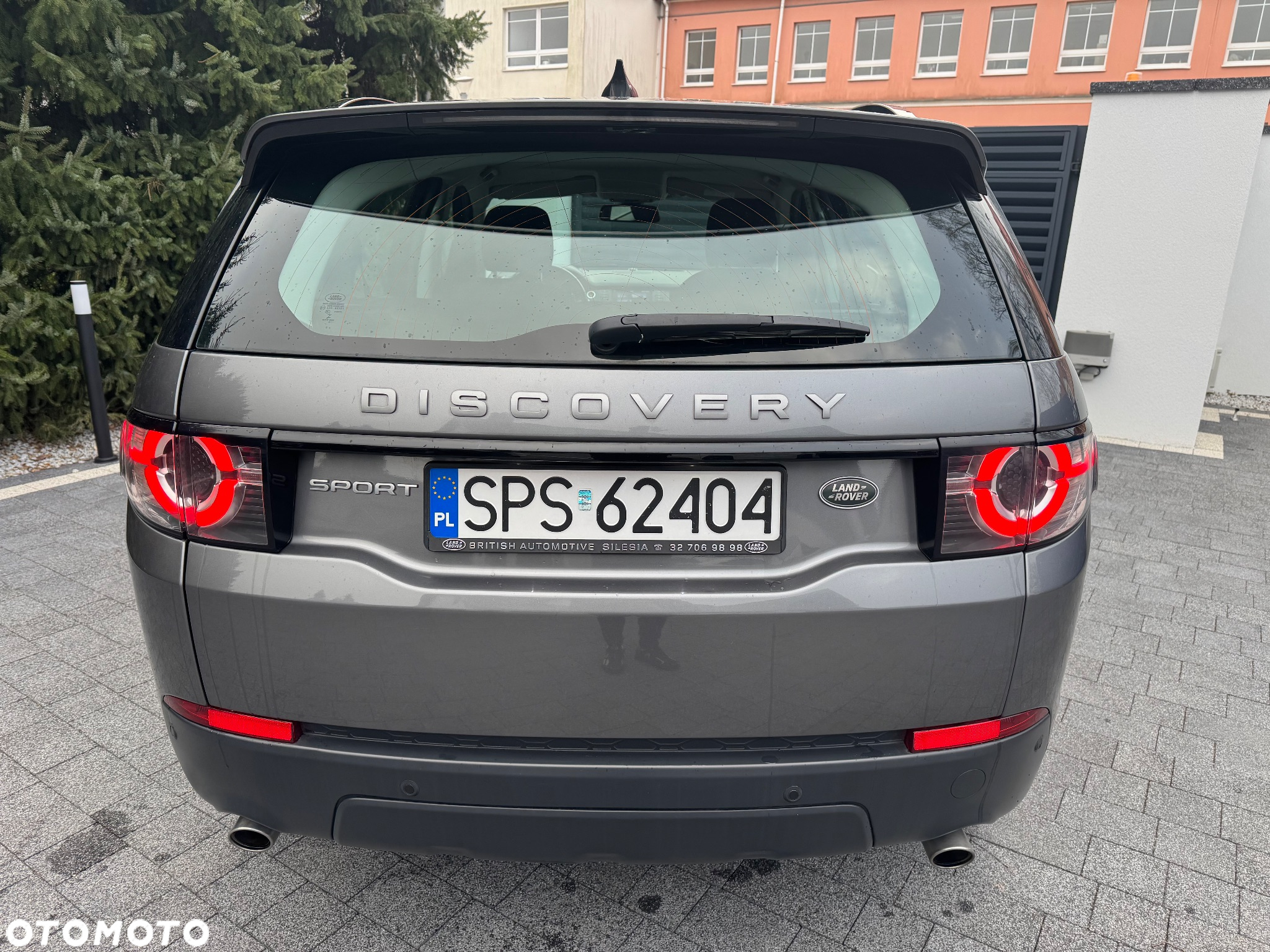 Land Rover Discovery Sport 2.0 eD4 HSE - 18