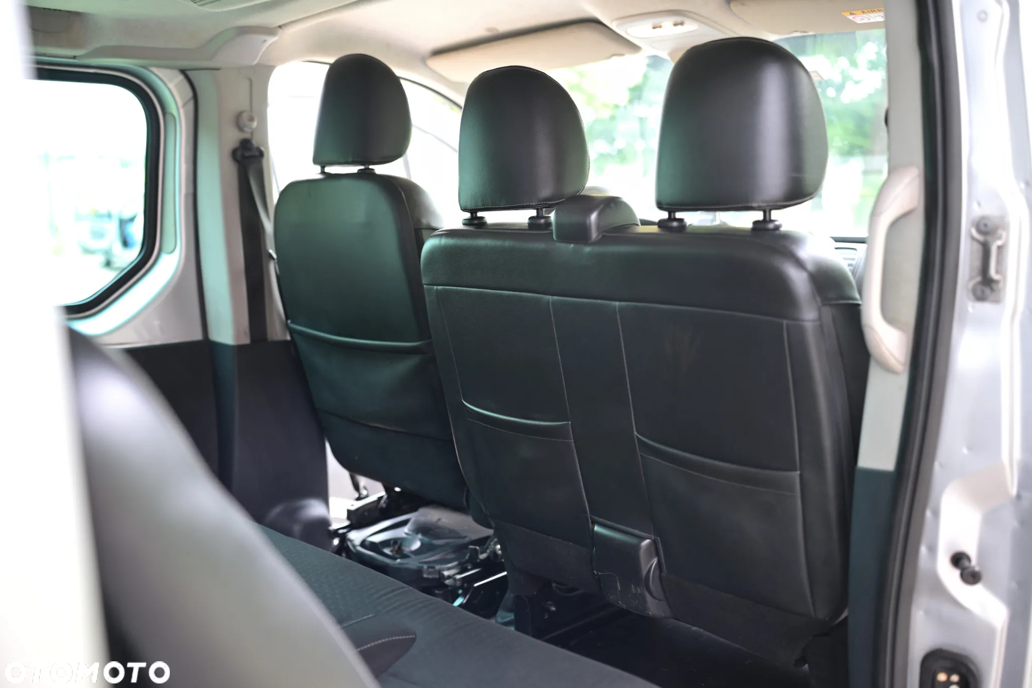 Opel Vivaro 1.6 D L2H1 S&S Tourer - 10