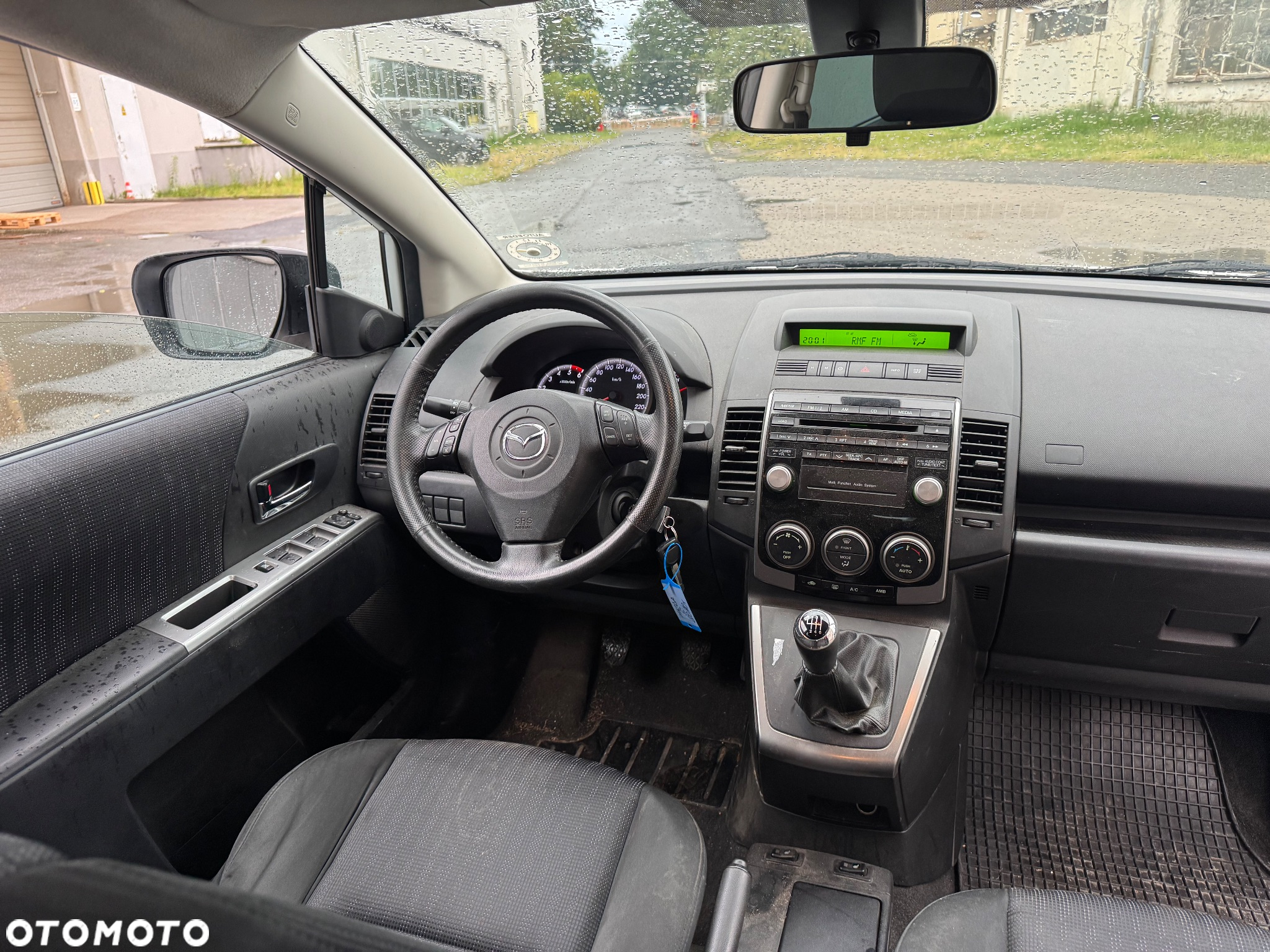 Mazda 5 - 21
