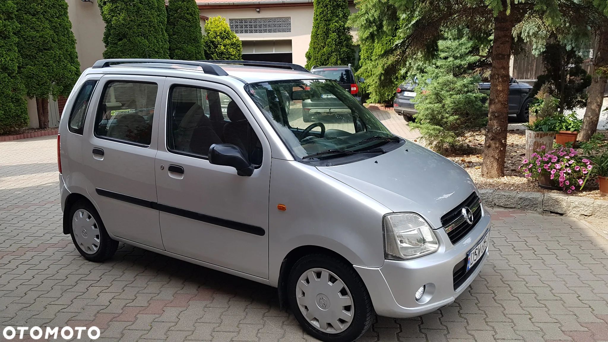 Opel Agila 1.2 Colour Edition - 1