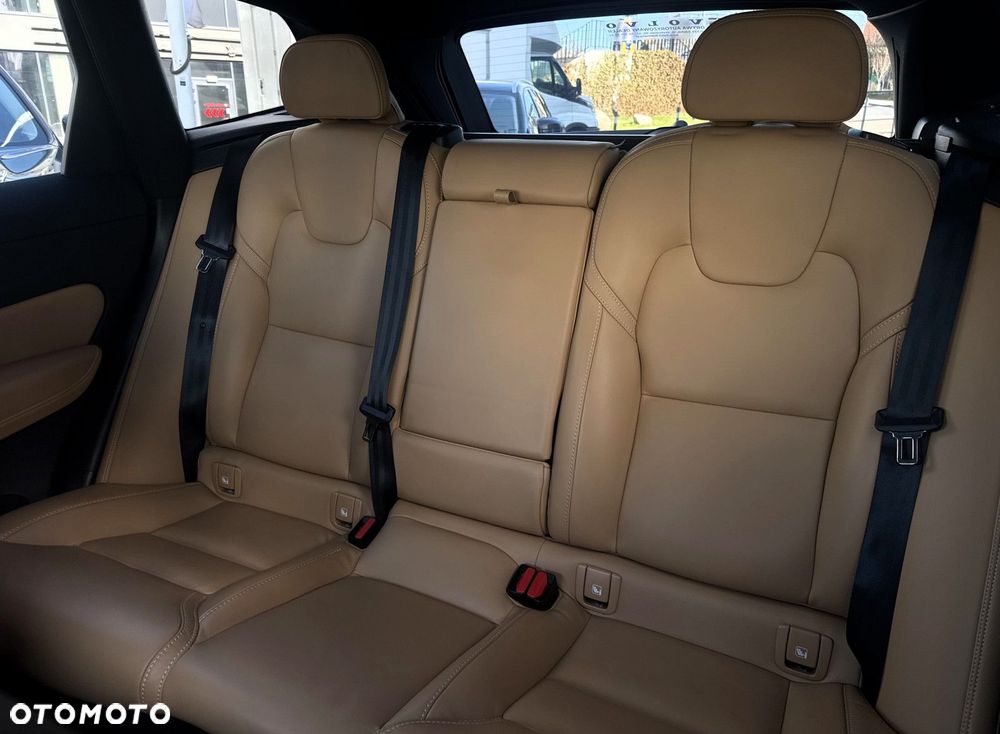 Volvo XC 60 - 27