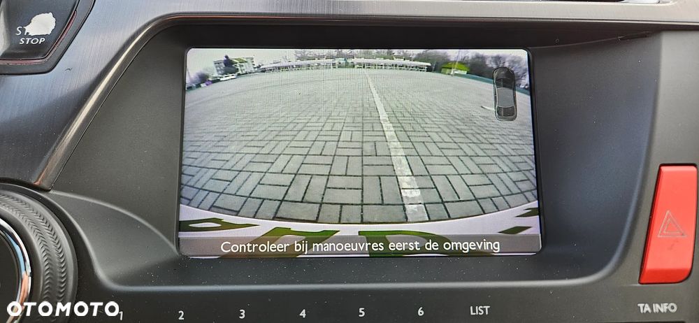 Citroën DS5 HDi 165 SoChic - 16