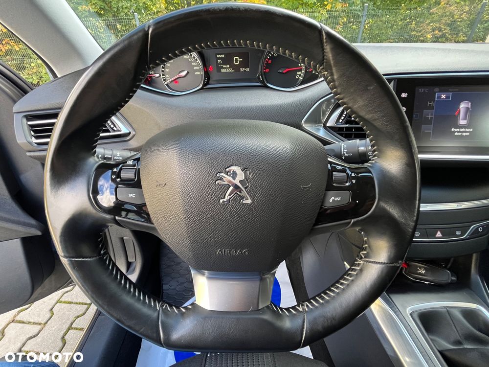 Peugeot 308 - 22