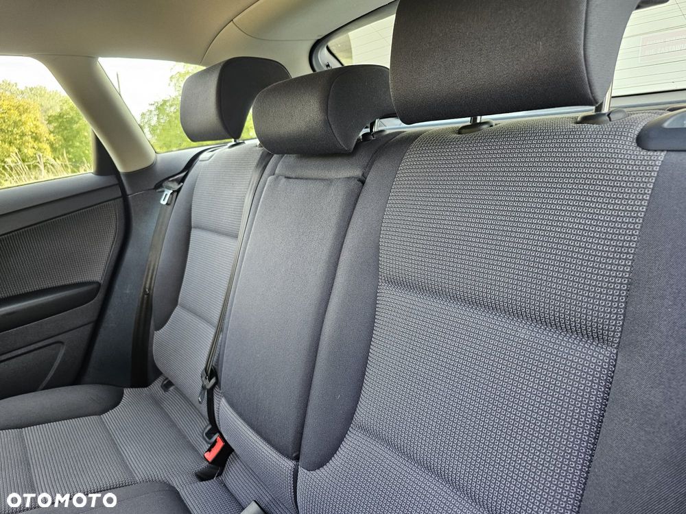 Audi A3 Sportback 1.6 Ambiente - 26