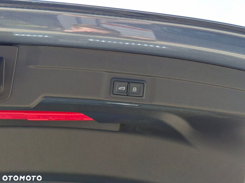 Audi A5 Limousine - 11