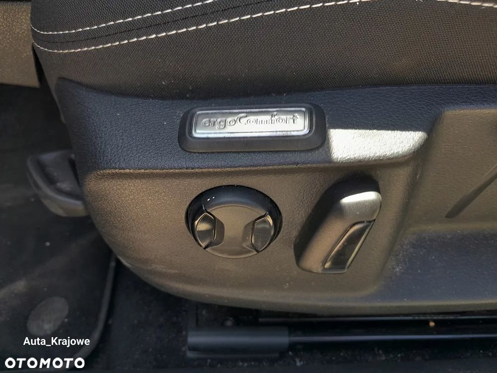 Volkswagen Passat 1.5 TSI EVO Business - 27