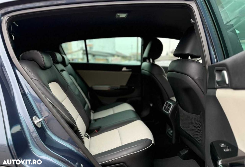 Kia Sportage 2.0 DSL 8AT HP 4x4 GT Line - 21