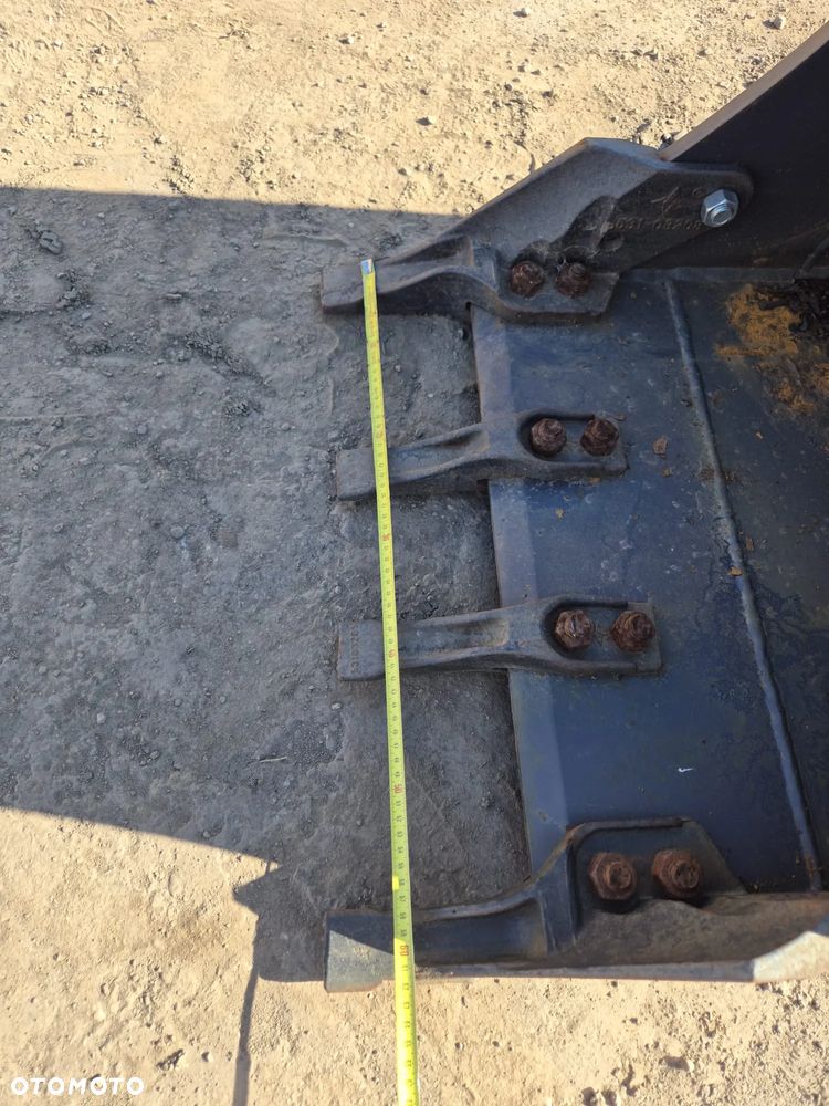 Łyżka kopiąca 60 cm CAT 345 , 370 - 9