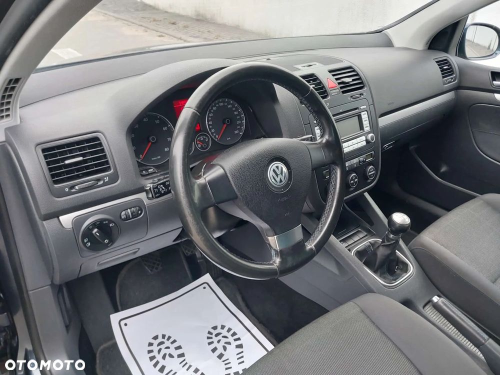 Volkswagen Golf 1.6 Tour - 12