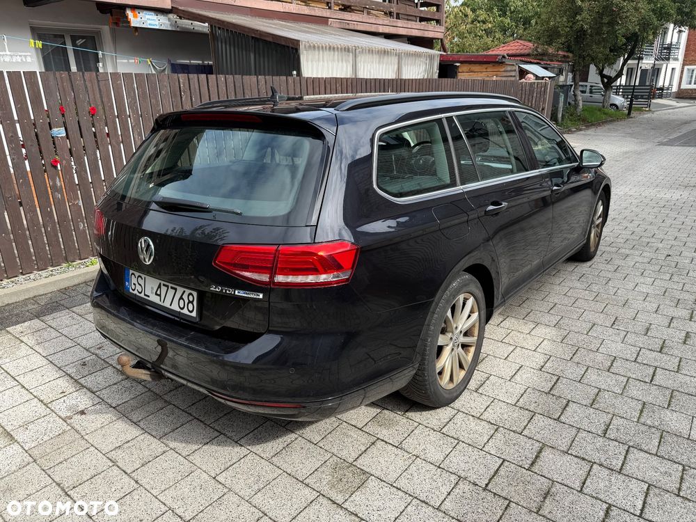 Volkswagen Passat - 8