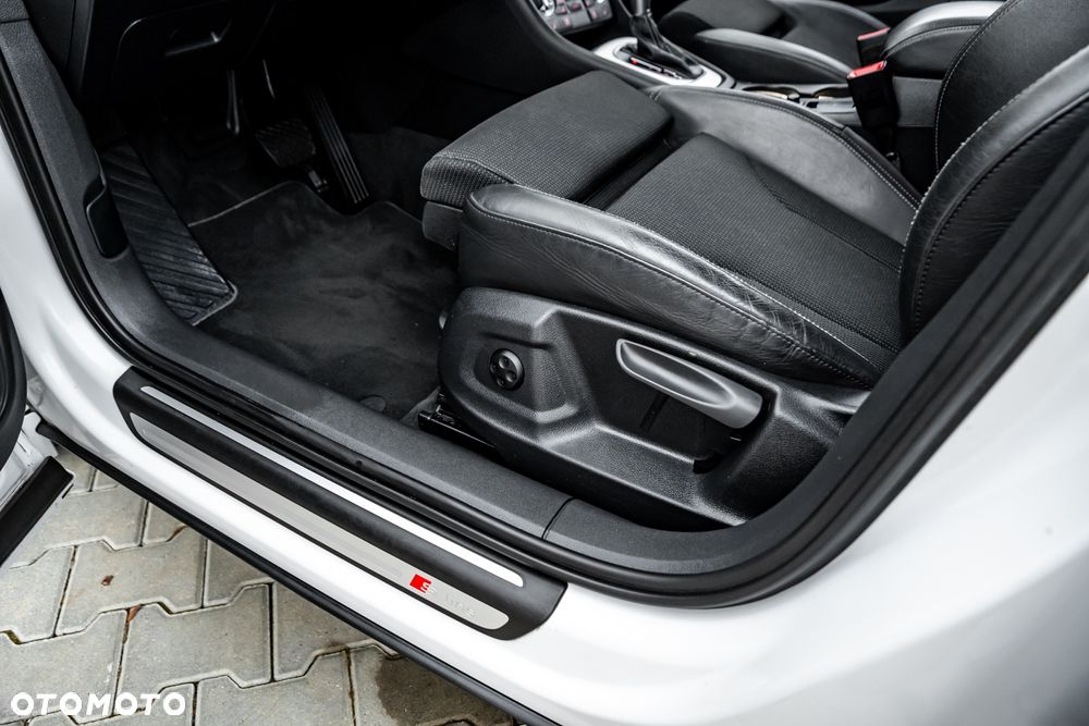 Audi Q3 - 19
