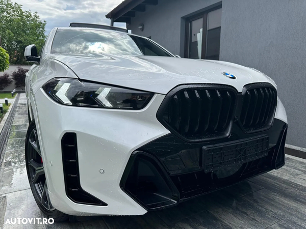 BMW X6 xDrive40i AT MHEV