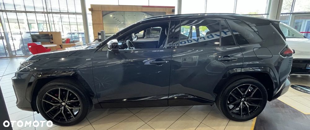 Toyota RAV4 - 7
