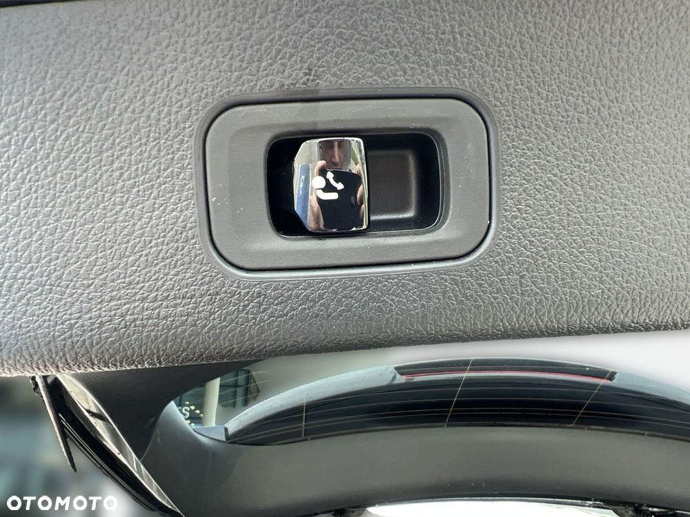 Mercedes-Benz GLC 2025