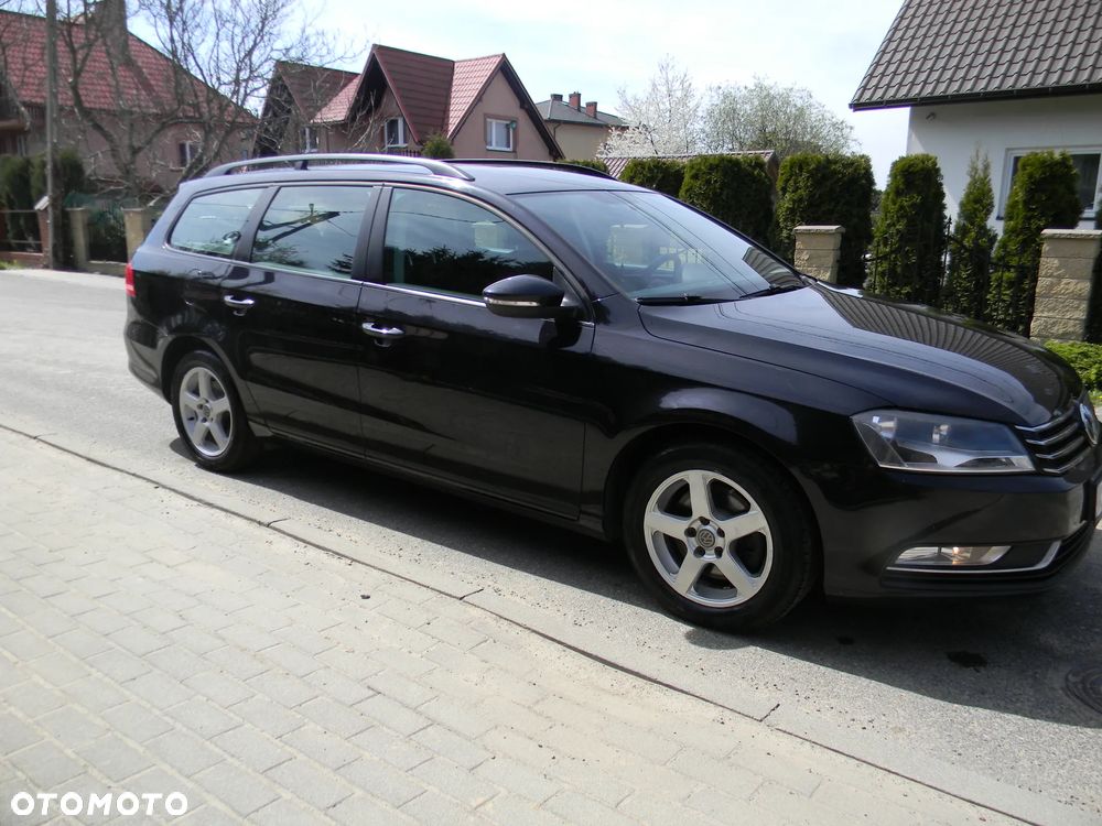 Volkswagen Passat 2.0 TDI 4Motion BlueMotion Technol Comfortline - 8