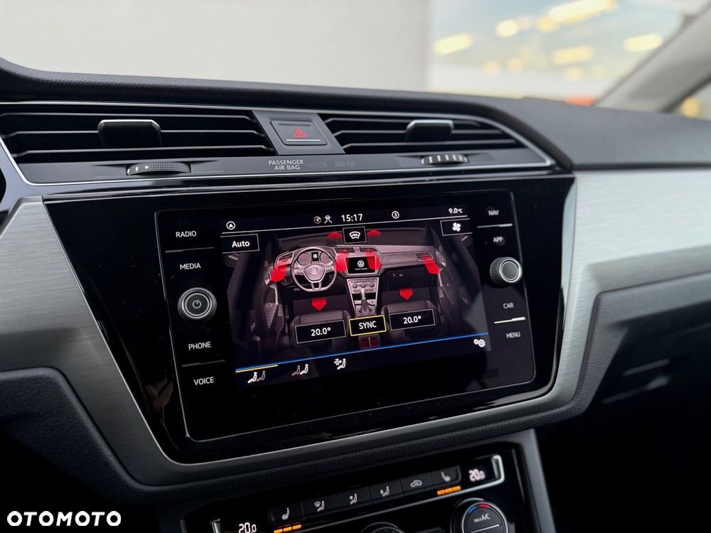 Volkswagen Touran 2.0 TDI BMT SCR Comfortline - 20