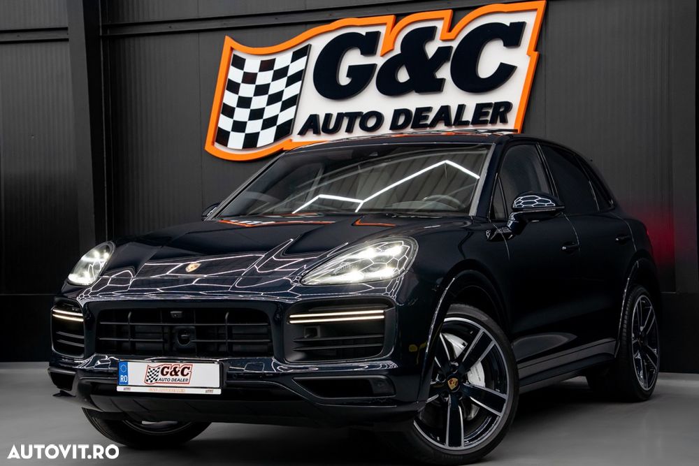 Porsche Cayenne Turbo - 1