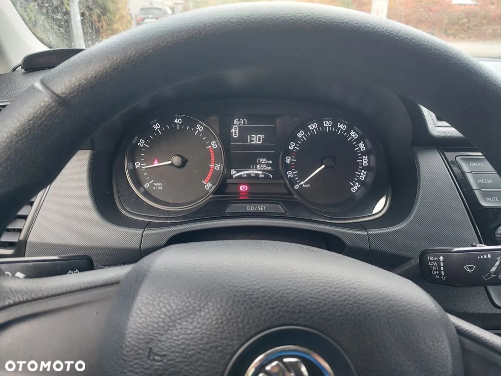 Skoda Fabia Combi 1.0 MPI Style - 8