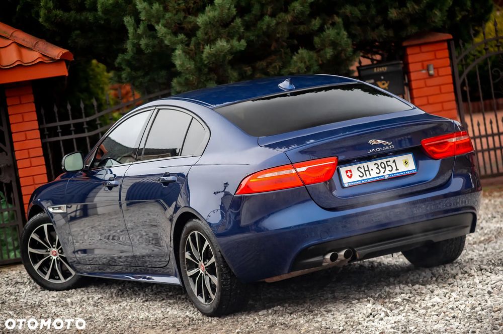 Jaguar XE 20d R-Sport Ingenium Edition - 10