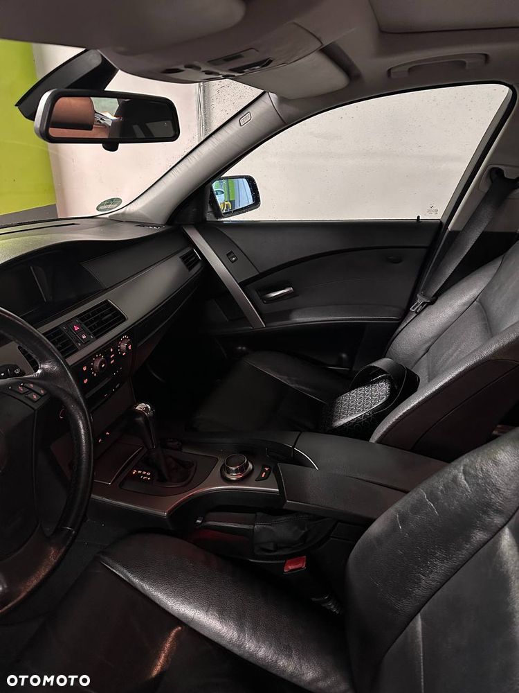 BMW Seria 5 - 21