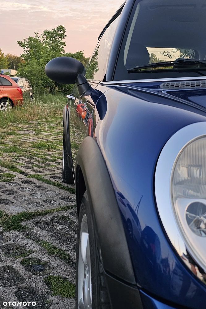 MINI ONE - 10