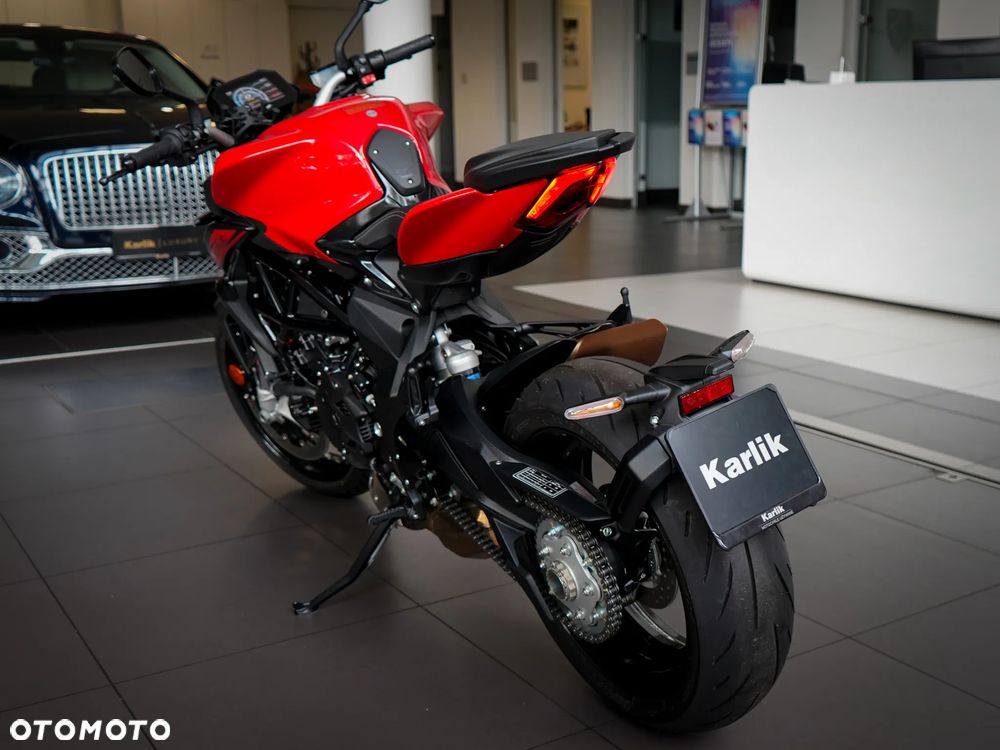 MV AGUSTA Brutale - 2