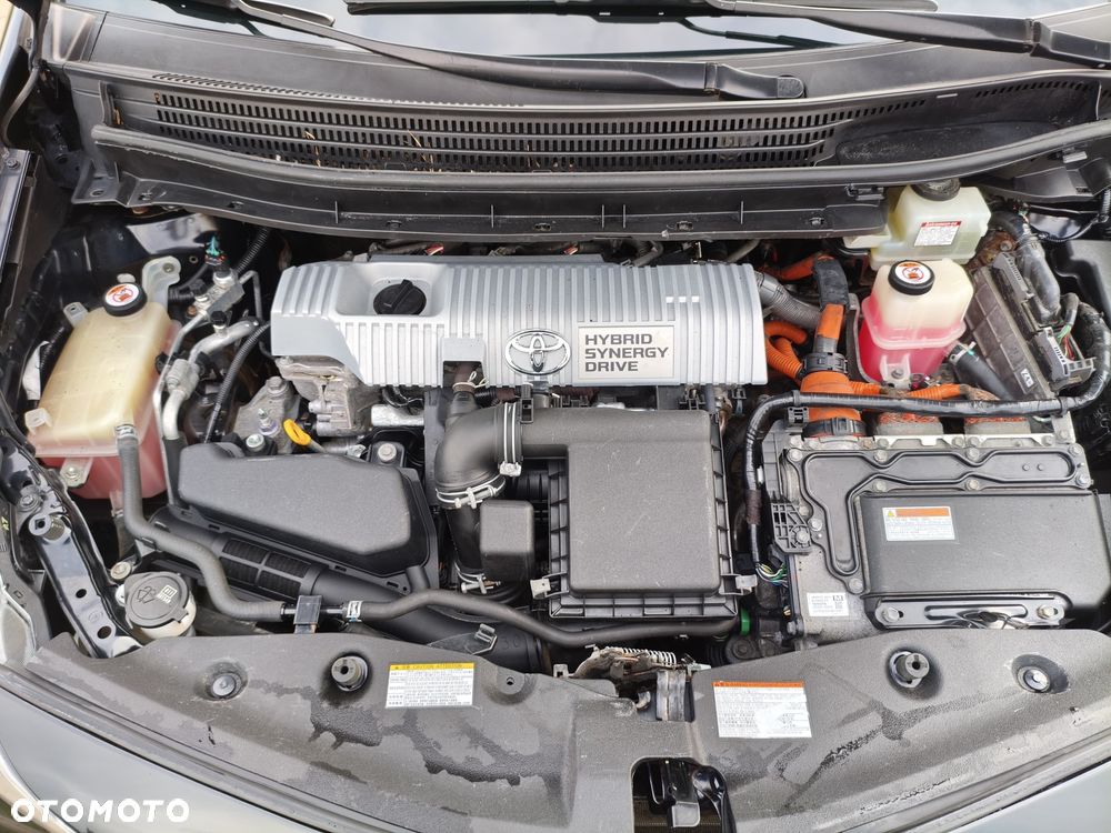 Toyota Prius+ (Hybrid) Comfort - 38