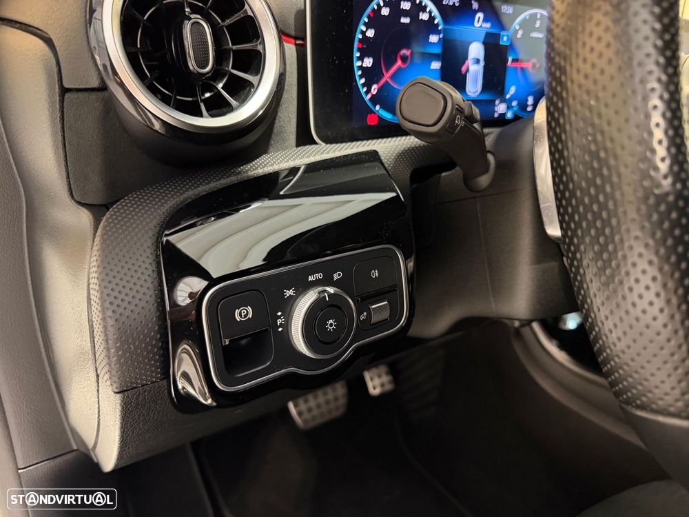 Mercedes-Benz A 180 d AMG Line Aut. - 18