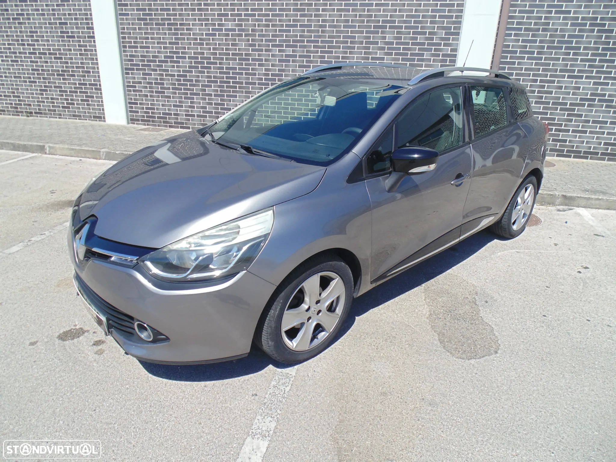 Renault Clio Sport Tourer 0.9 TCE Limited - 2