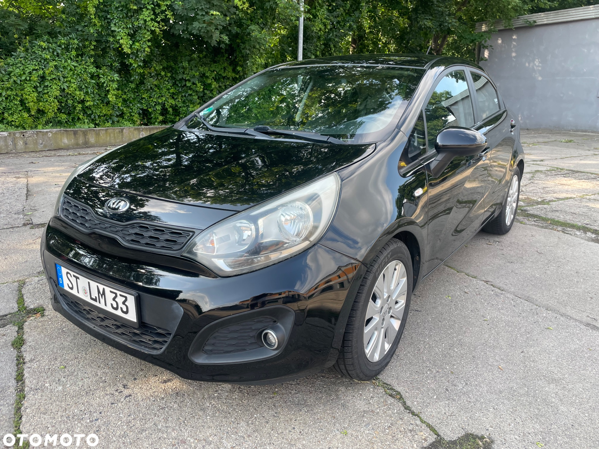 Kia Rio - 2