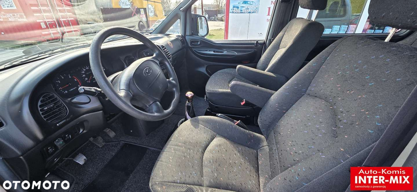 Hyundai H-1 - 9