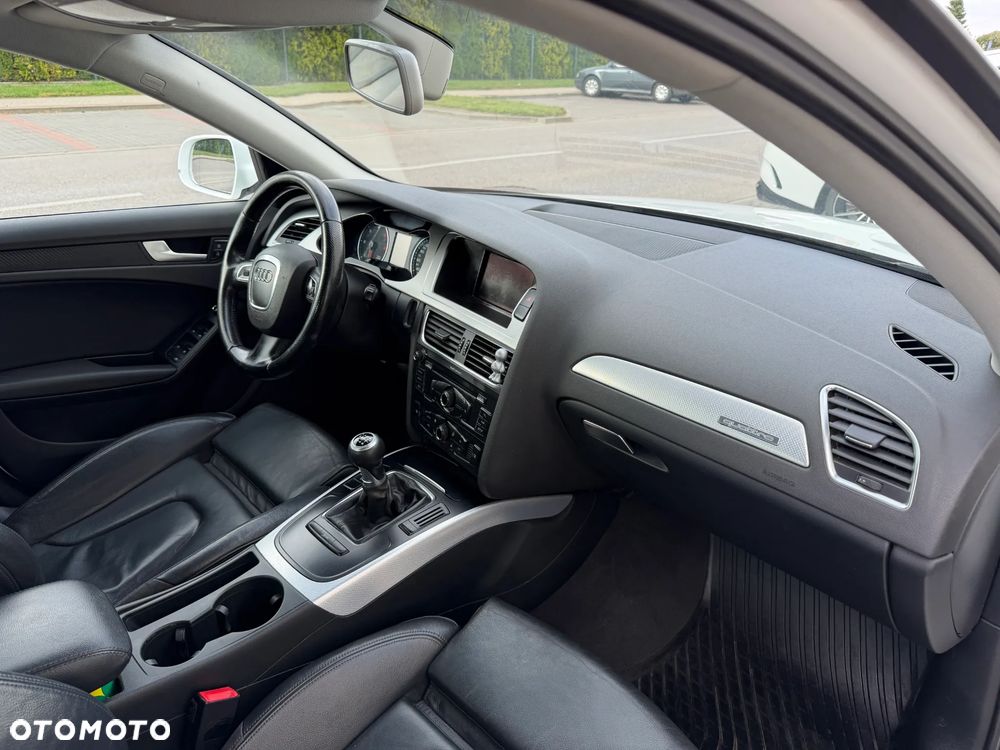 Audi A4 Limousine 2.0 TDI Quattro Line - 12