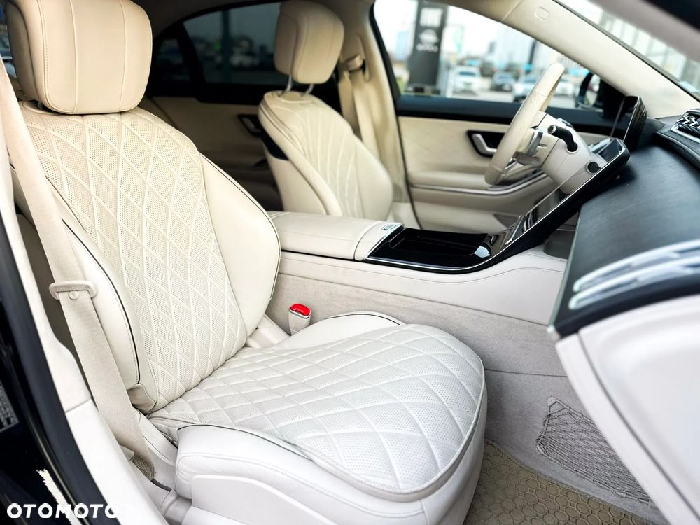 Mercedes-Benz Klasa S 400 d 4-Matic 9G-TRONIC - 28