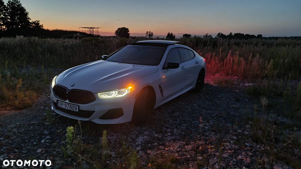 BMW Seria 8 840i - 2