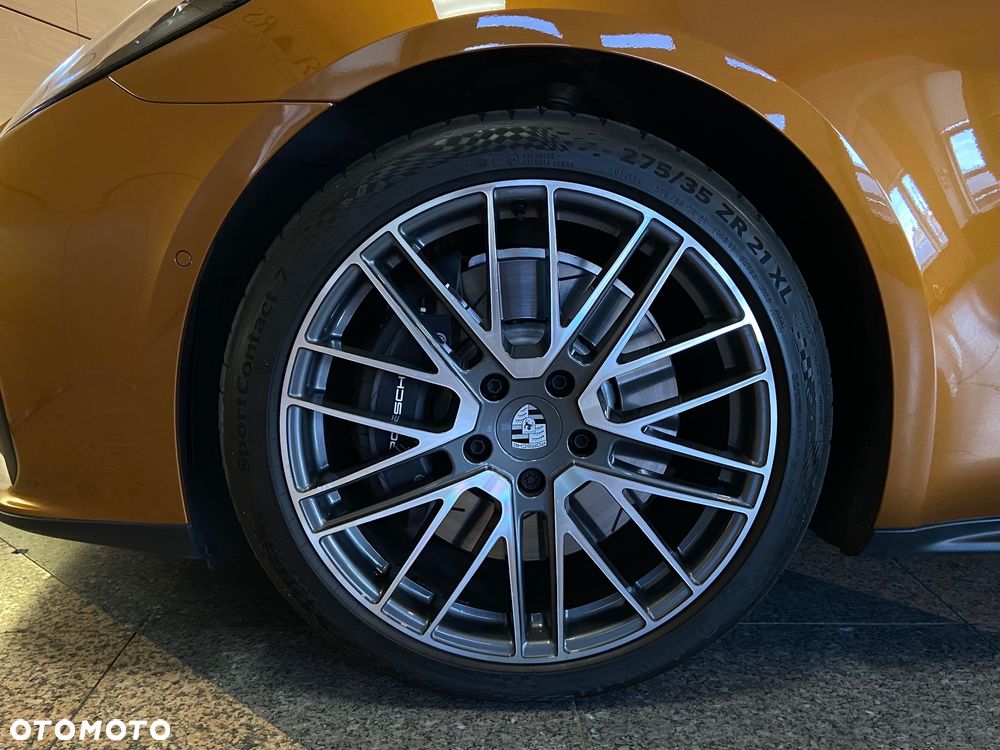 Porsche Panamera 4 E-Hybrid PHEV - 33