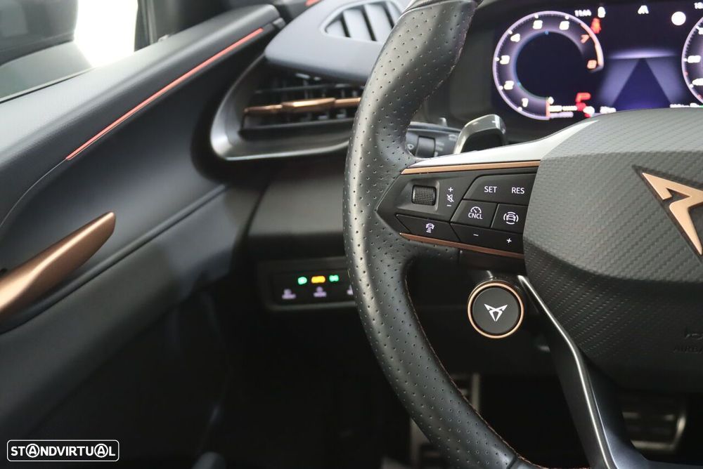 Cupra Terramar 1.5 e-Hybrid DSG - 18