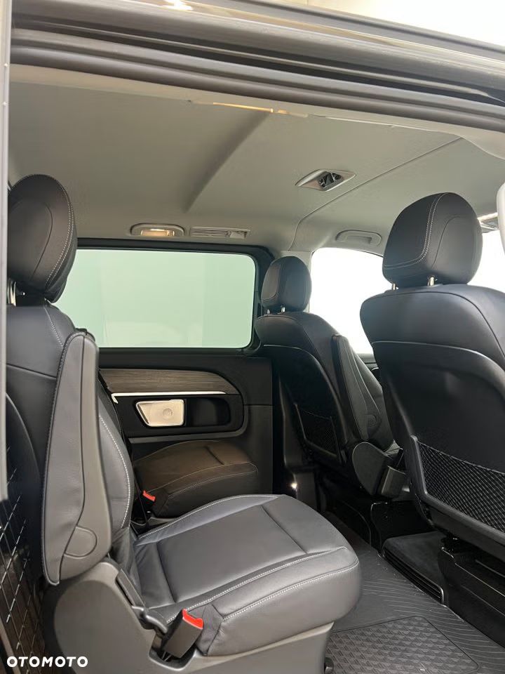 Mercedes-Benz Klasa V 250 d 4-Matic Avantgarde 9G-Tronic (d³ugi) - 5