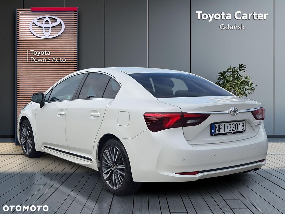 Toyota Avensis 1.8 Selection - 4