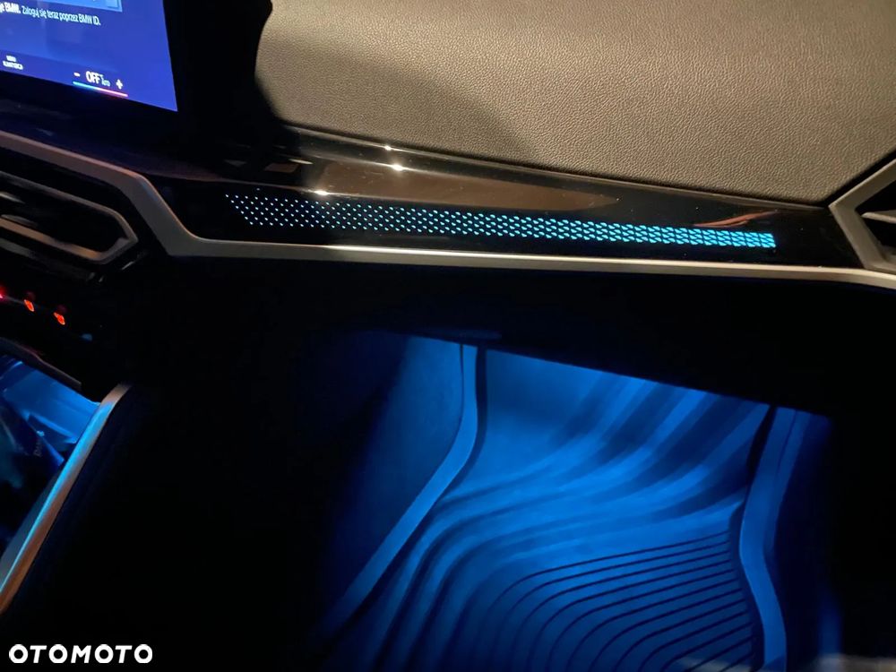 BMW Seria 2 220d M Sport - 29