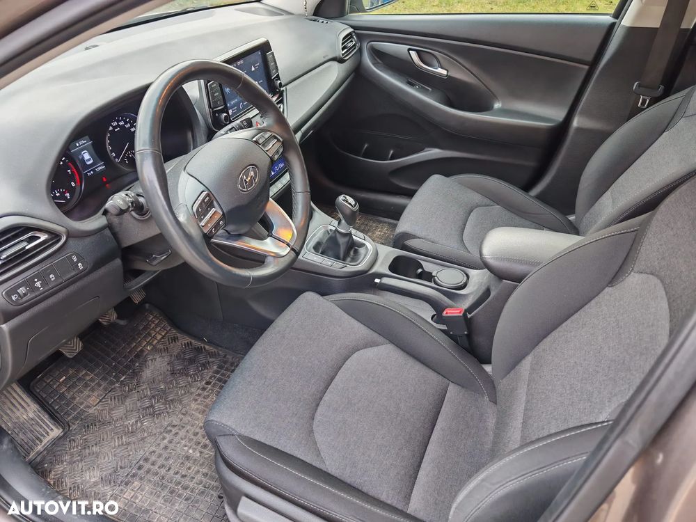 Hyundai i30 1.5 110CP 5DR M/T Highway - 5