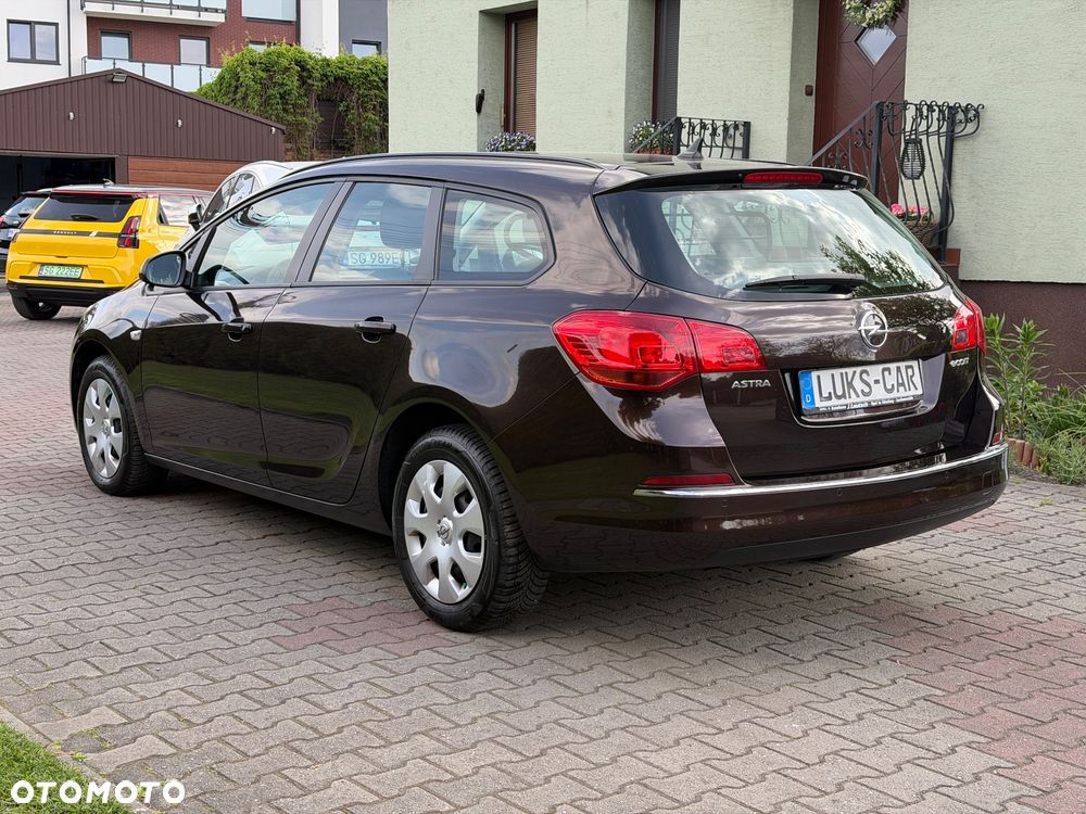 Opel Astra 1.4 Fun - 4