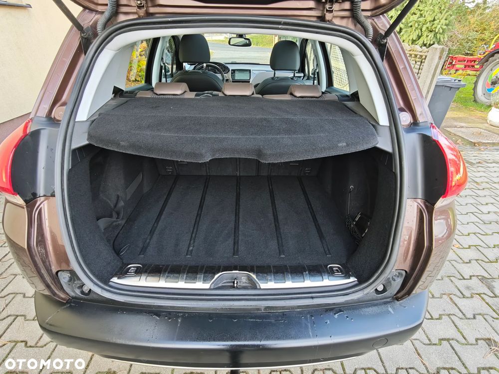 Peugeot 2008 - 18