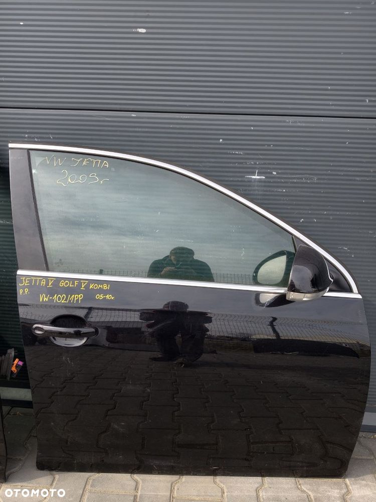 4szt W-wa VW JETTA V / GOLF V DRZWI - 4