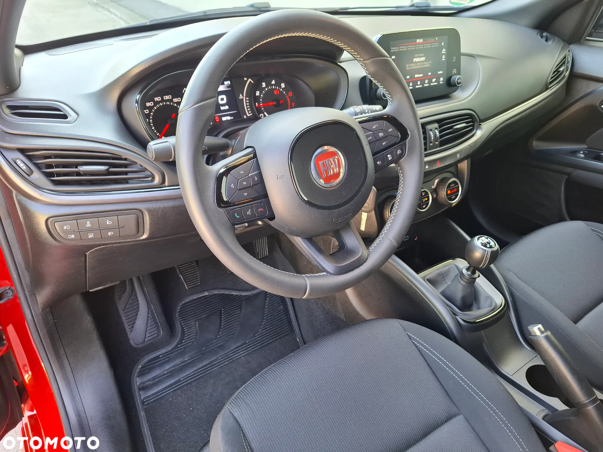 Fiat Tipo 1.4 T-Jet 16v Sport - 9