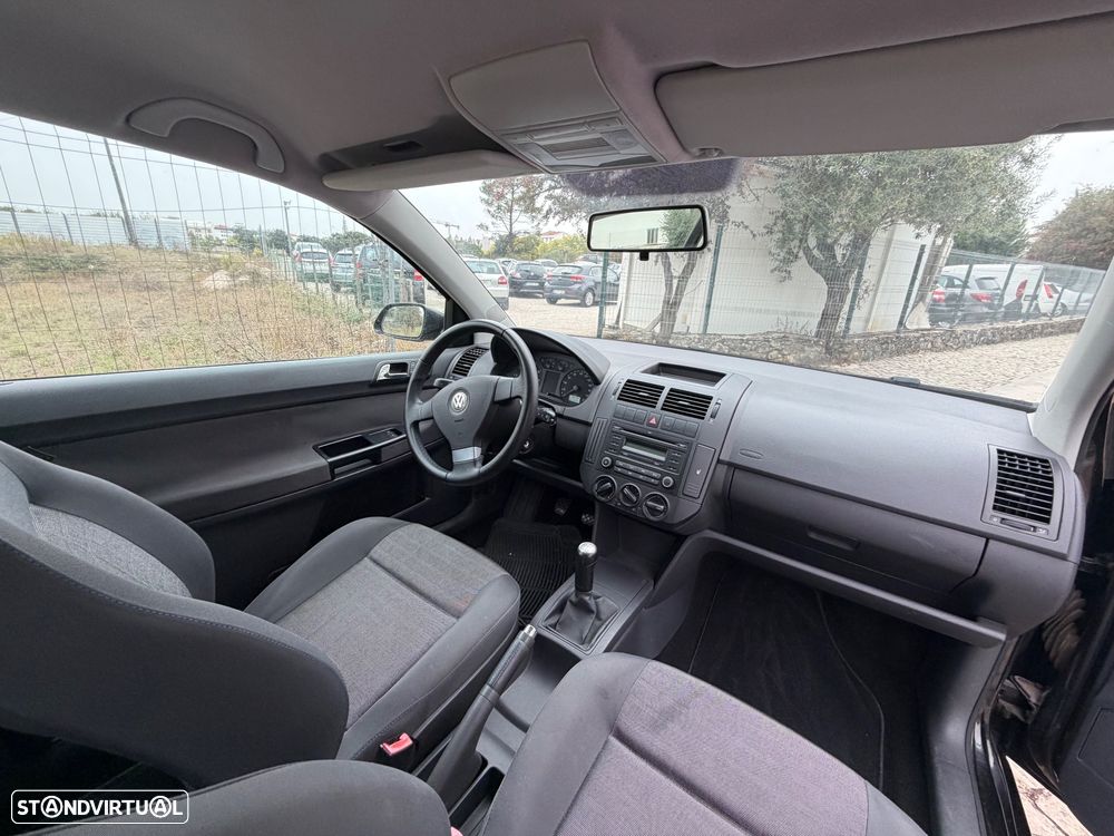 VW Polo 1.2 Live - 11