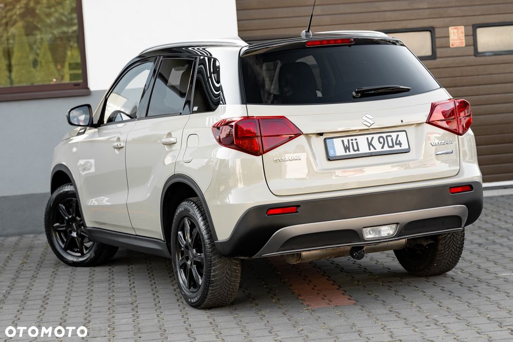 Suzuki Vitara 1.5 Dualjet Hybrid AGS Comfort+ "SHINKAI" - 13