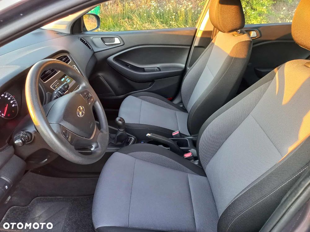 Hyundai i20 1.2 Classic Plus - 12