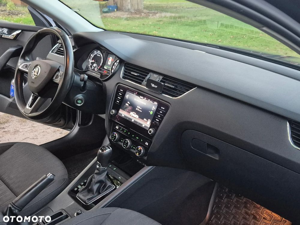 Skoda Octavia 1.8 TSI Style DSG - 5