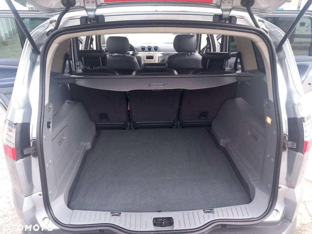 Ford S-Max 2.2 TDCi DPF Titanium - 23