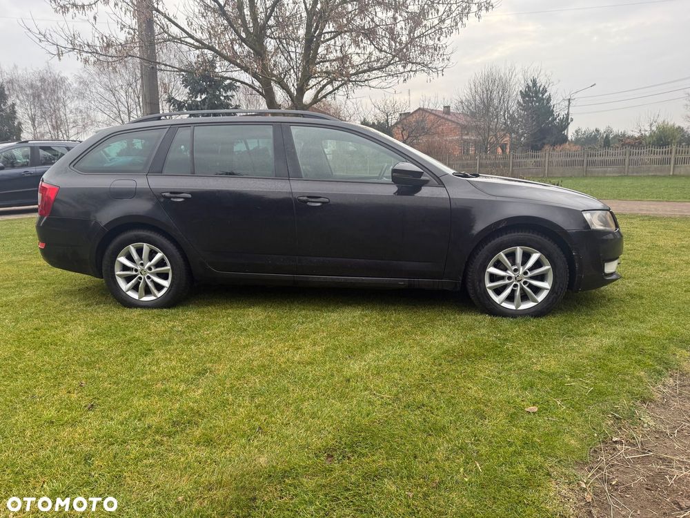 Skoda Octavia 2.0 TDI Elegance DSG - 7